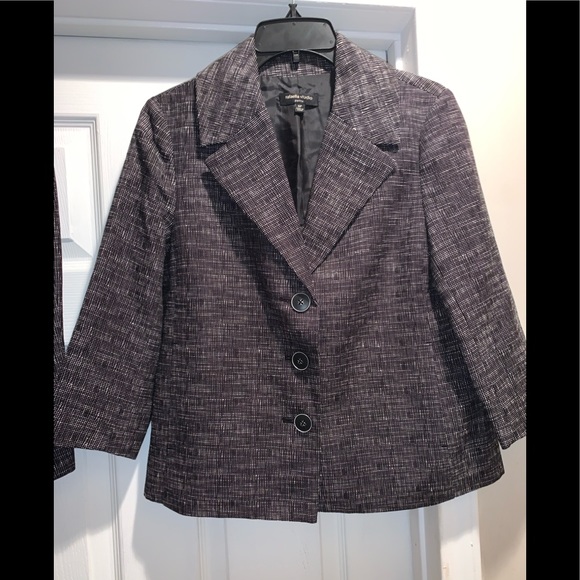 Rafaella Studio Skirt & Jacket Suit, Size 6P - Picture 2 of 7